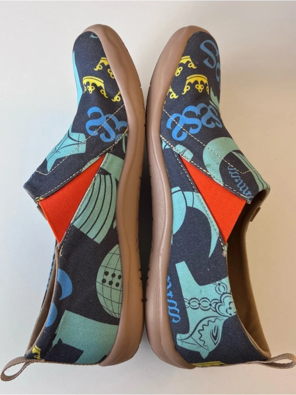 UIN Sneakers Canvas Flats Loafers Toledo Art Slip On
